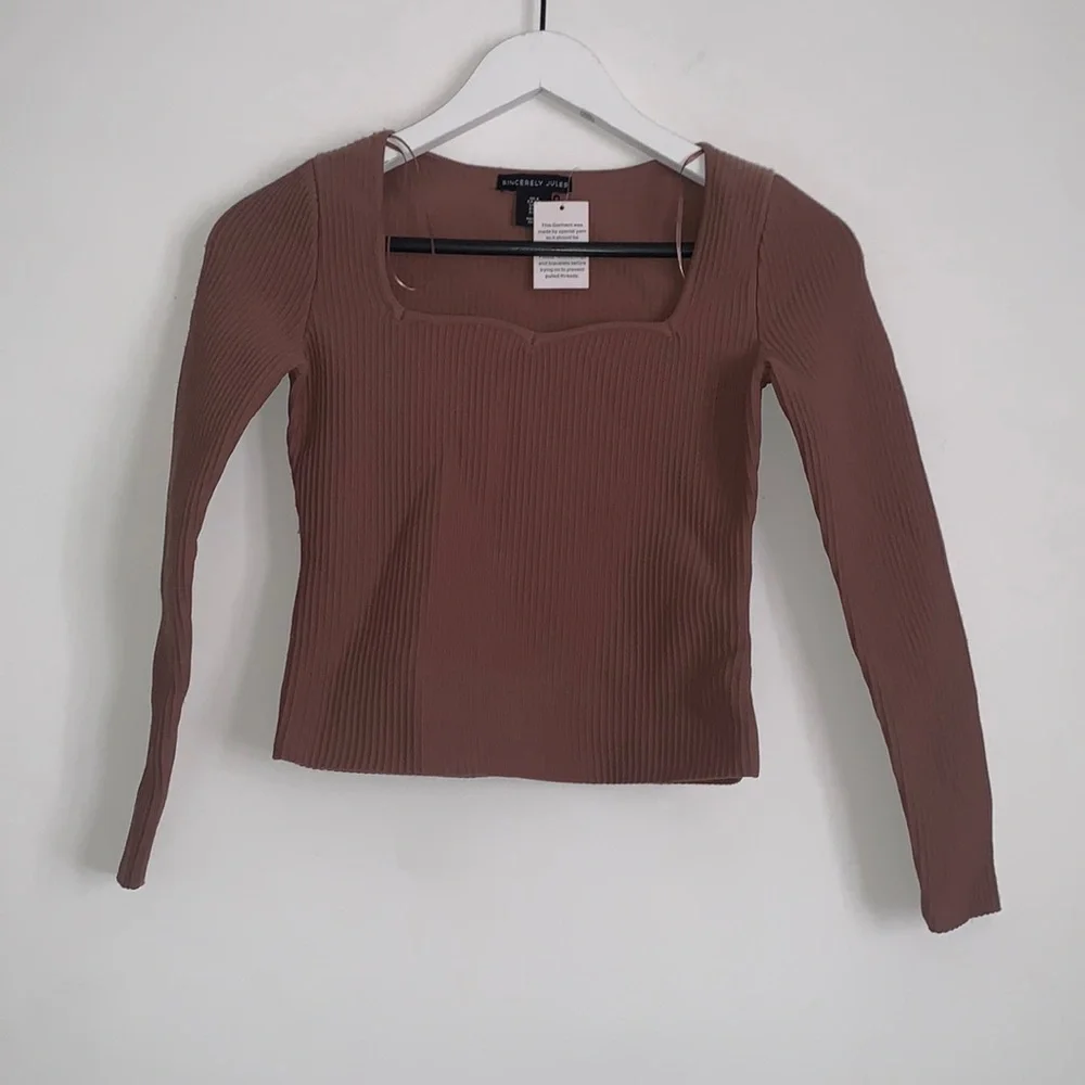 Sincerely Jules | Sweetheart Long Sleeve Top - Picture 3 of 9